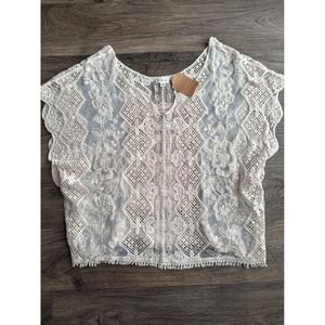 POL Women's Crochet Lace Top Size Small/Medium‎ NWT